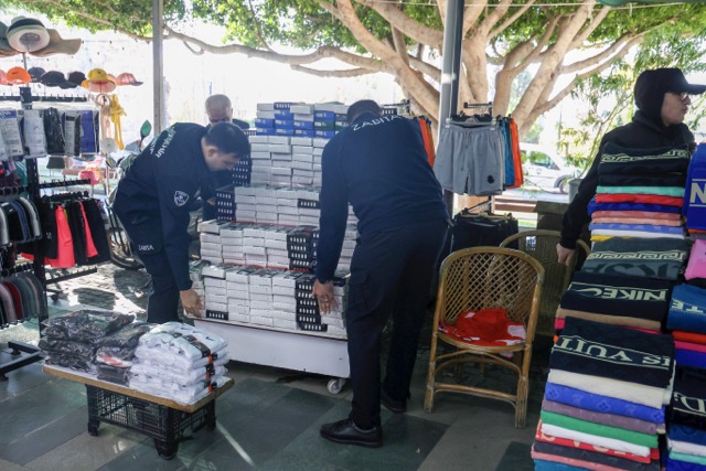 Yayalar için rahat geçiş dönemi: Antalya Büyükşehir’den sürekli kaldırım denetimi