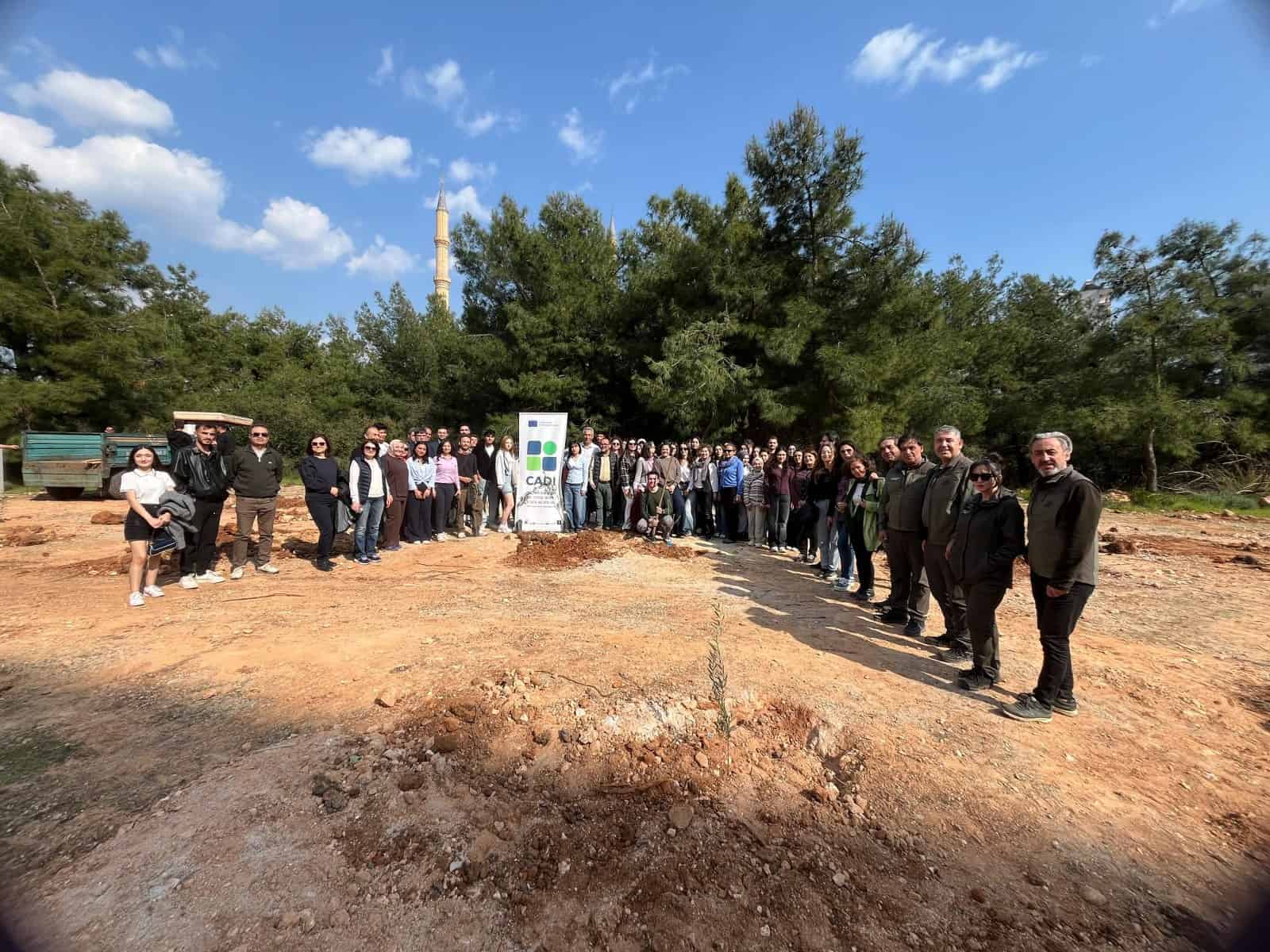 Akdeniz Üniversitesi'nde Erasmus+ CADI Projesi Kapsamında 60 Zeytin Ağacı Dikildi