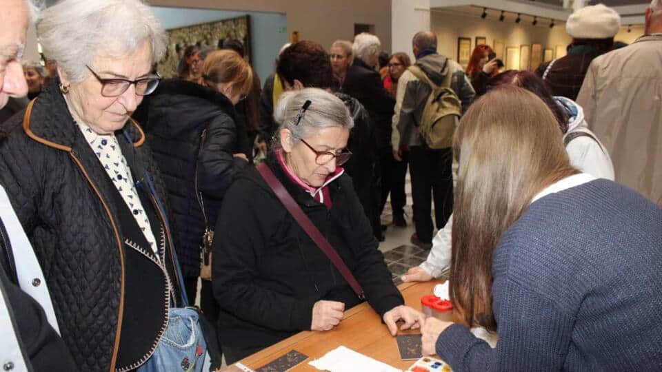 Akdeniz Üniversitesi'nde Her Yaşta Sanat Çalıştayı’nda 60+ Tazelenme Üniversitesi Öğrencileri Buluştu