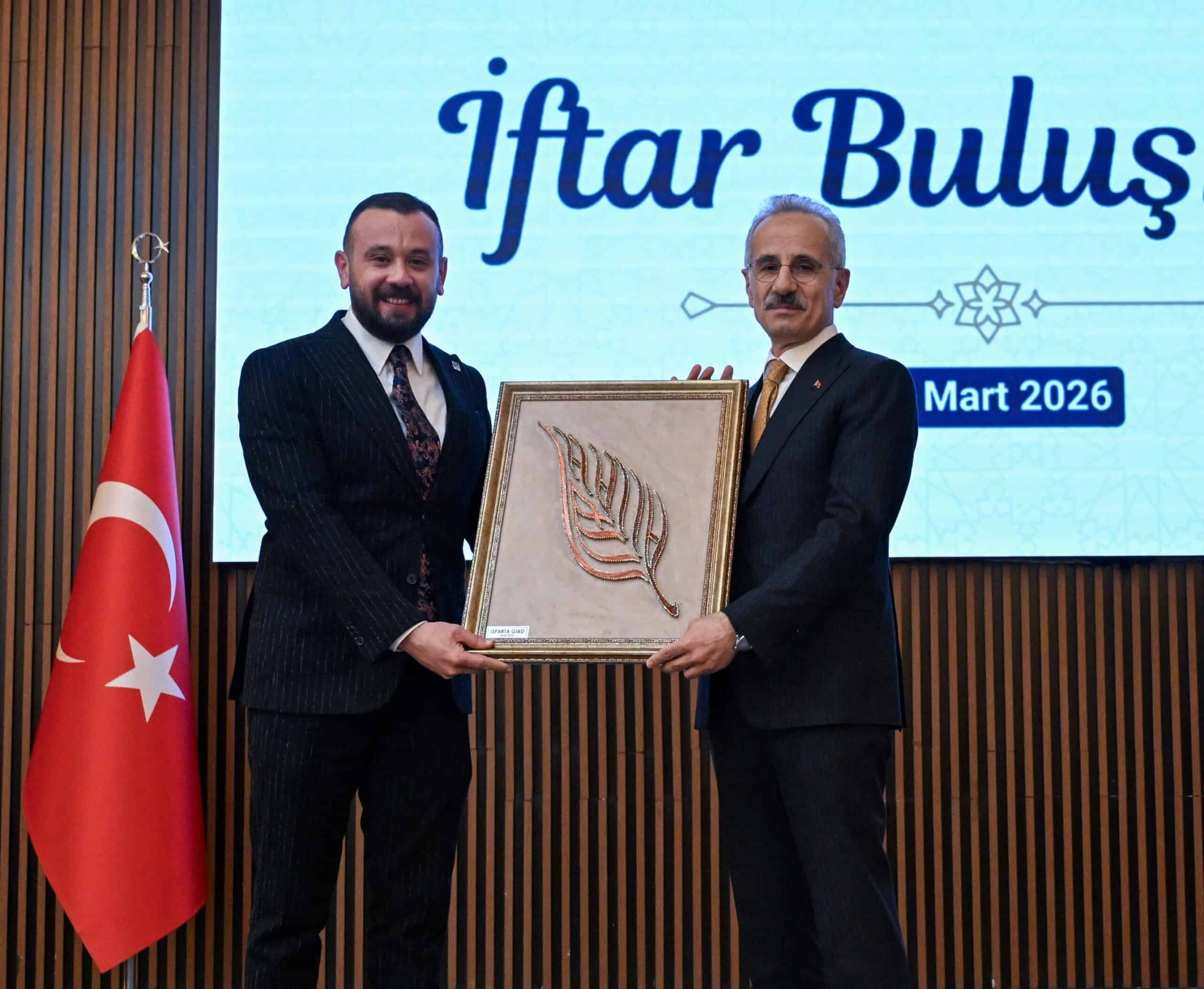 Bakan Uraloğlu: Türkiye, Küresel Gelişmelerde Güven ve İstikrarın Adresi Olmaya Devam Ediyor