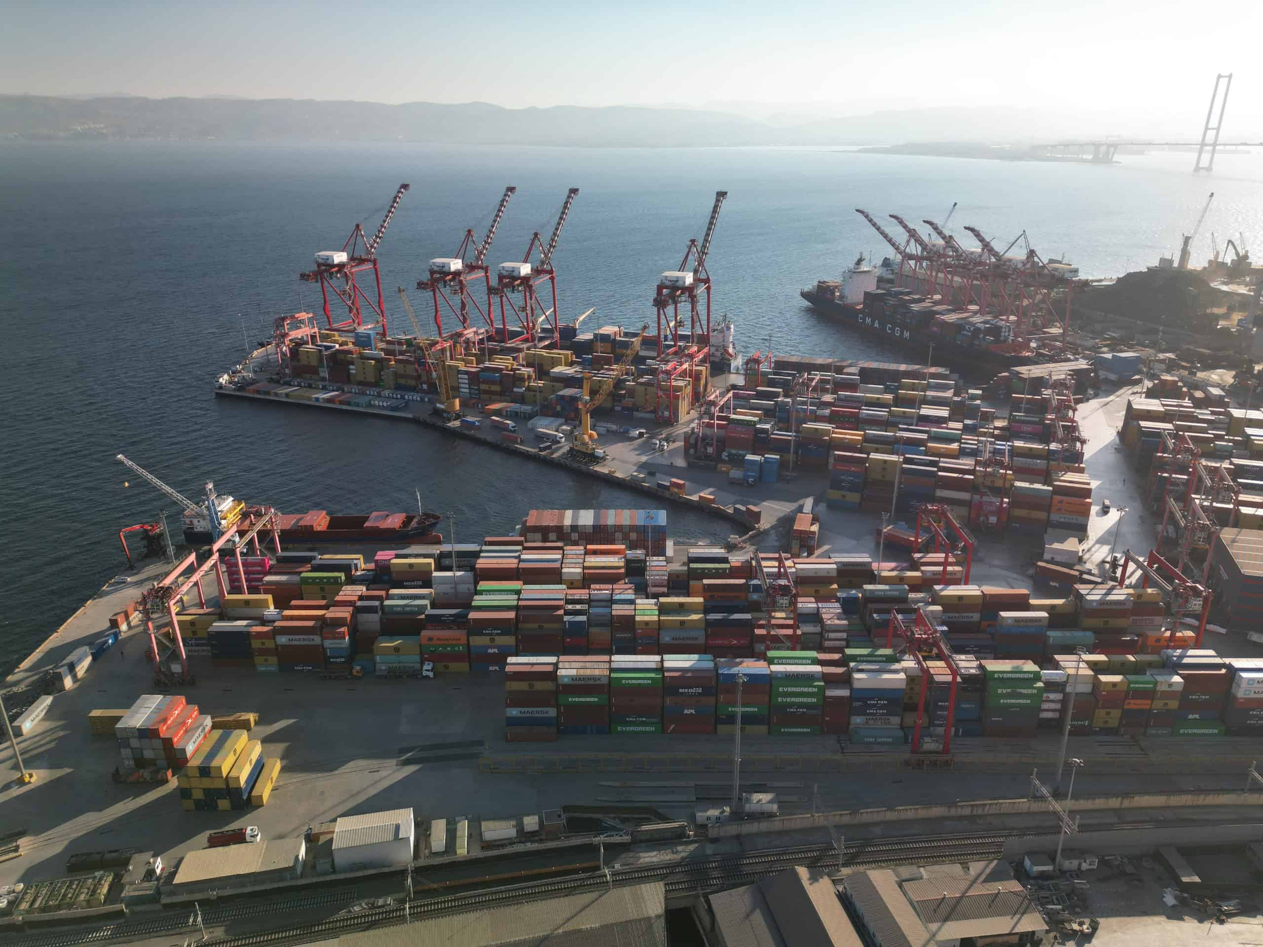 Şubat Ayında Limanlarda Elleçlenen Yük ve Konteynerde Yeni Zirveye Ulaşıldı