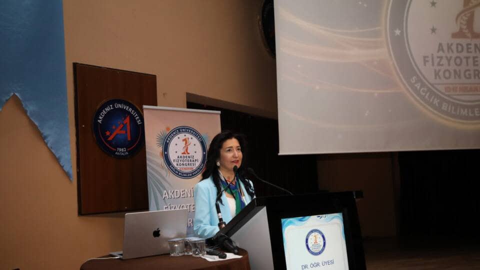 Akdeniz Üniversitesi'nde 1. Akdeniz Fizyoterapi Kongresi Bilimsel Katılımla Gerçekleşti