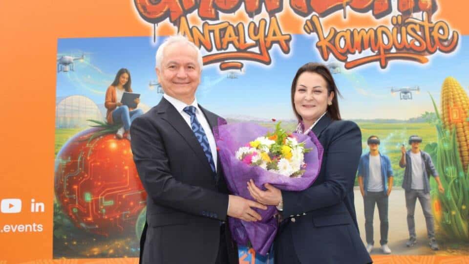 Akdeniz Üniversitesi’nde Growtech Kampüste Etkinliği Yoğun İlgiyle Gerçekleşti