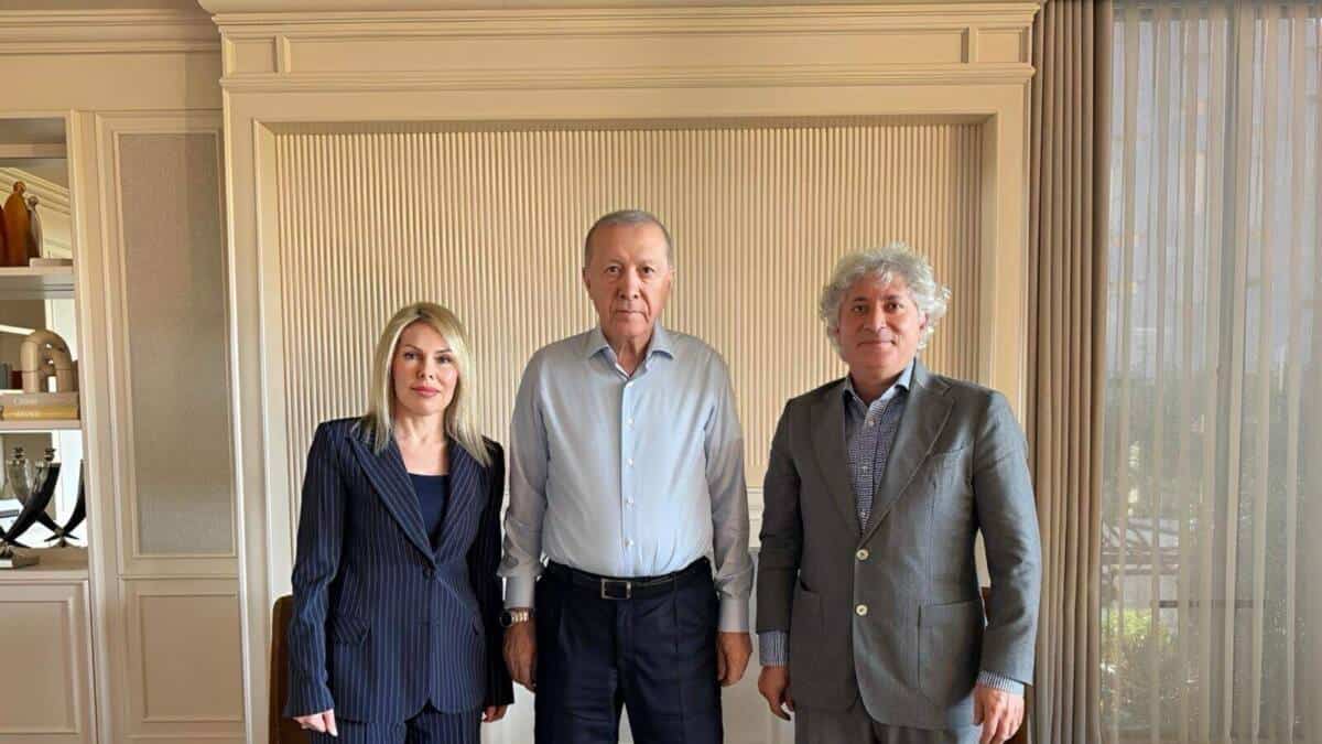 Akdeniz Üniversitesi’nde CAR-T Hücre Tedavi Merkezi Cumhurbaşkanı Erdoğan’a Tanıtıldı