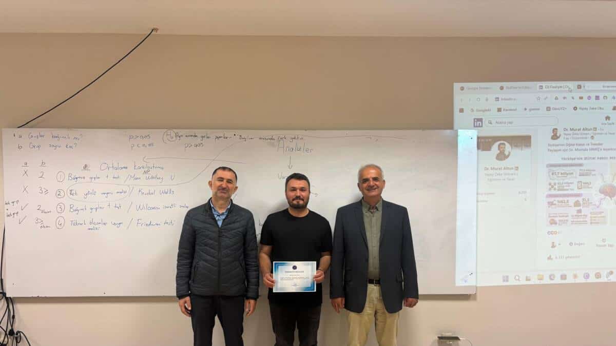 Akdeniz Üniversitesi’nde Öğretmen Adaylarına Yapay Zeka Odaklı Eğitim Düzenlendi