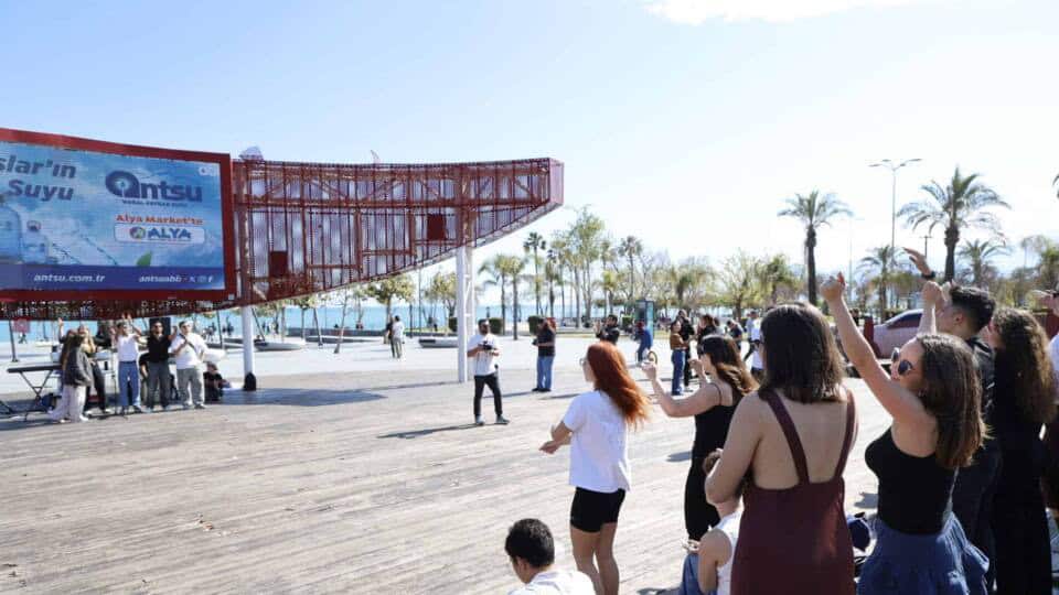 Erasmus Plus Projesiyle Antalya’da Gençlerden Kültürlerarası Müzik Buluşması