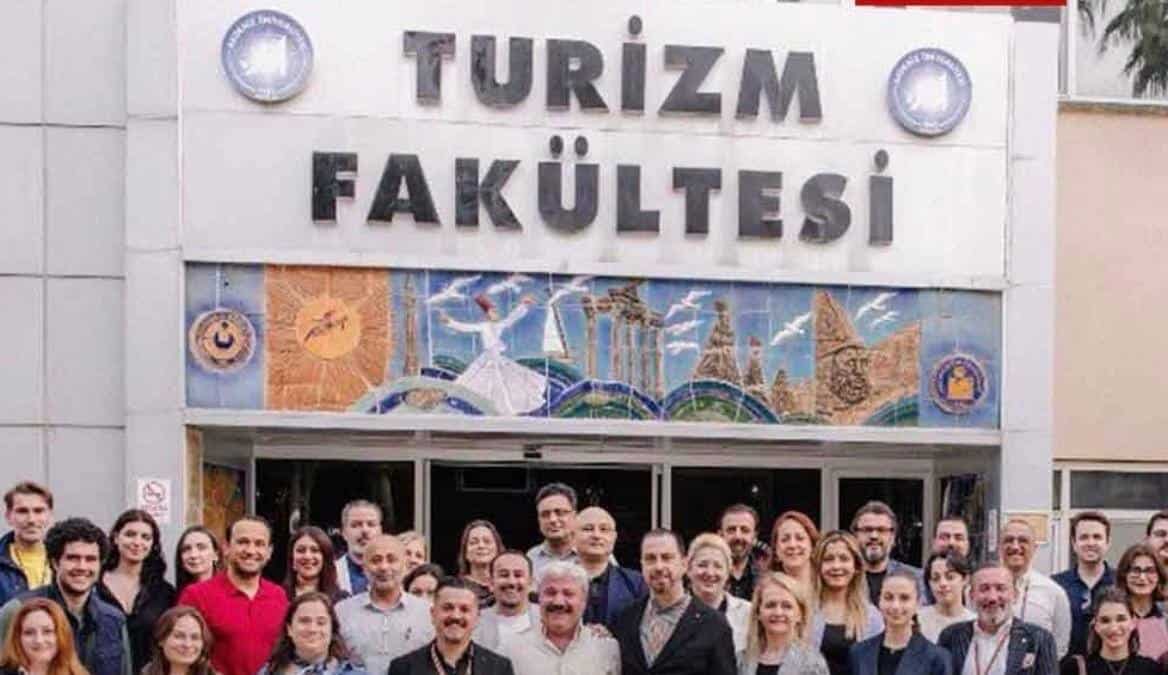 Akdeniz Üniversitesi Turizm Fakültesi Mezunları ve Öğrencileri Antalya’da Buluştu