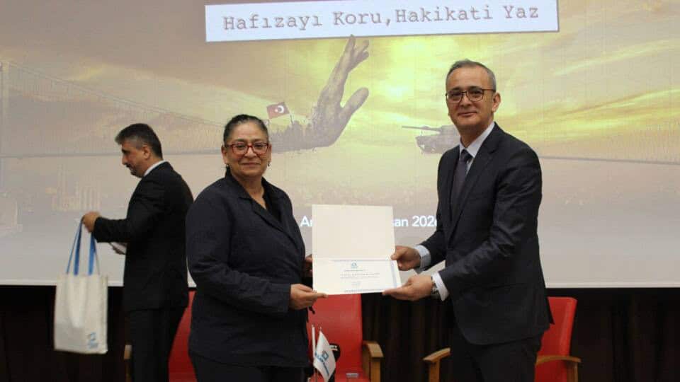 Akdeniz Üniversitesi'nde 15 Temmuz Manşetleri Gazetecilik Atölyesi Başladı